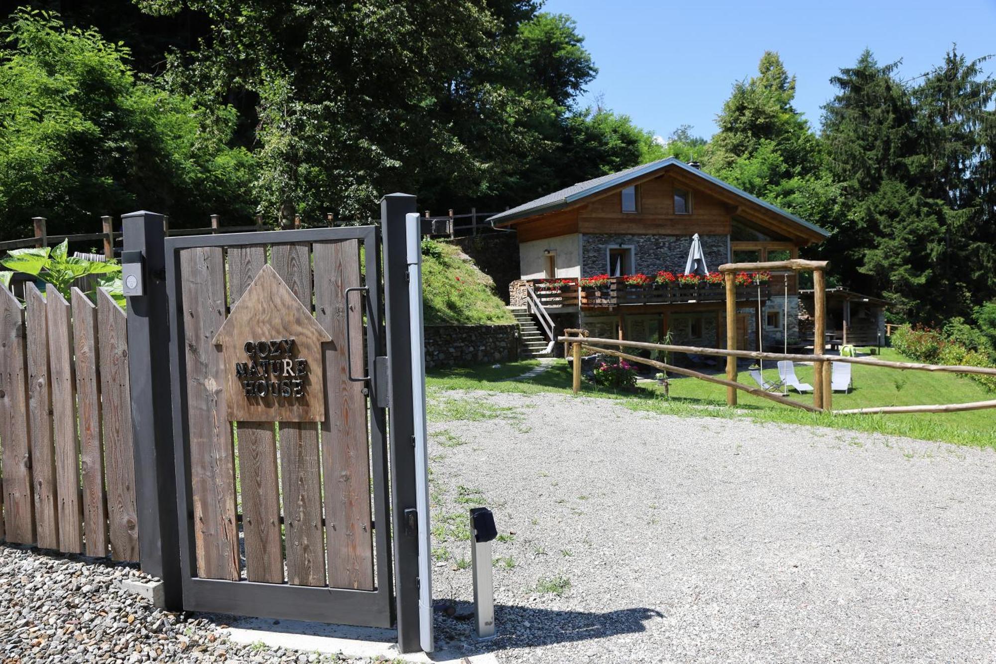 Vila Cozy Nature House Colico Exteriér fotografie